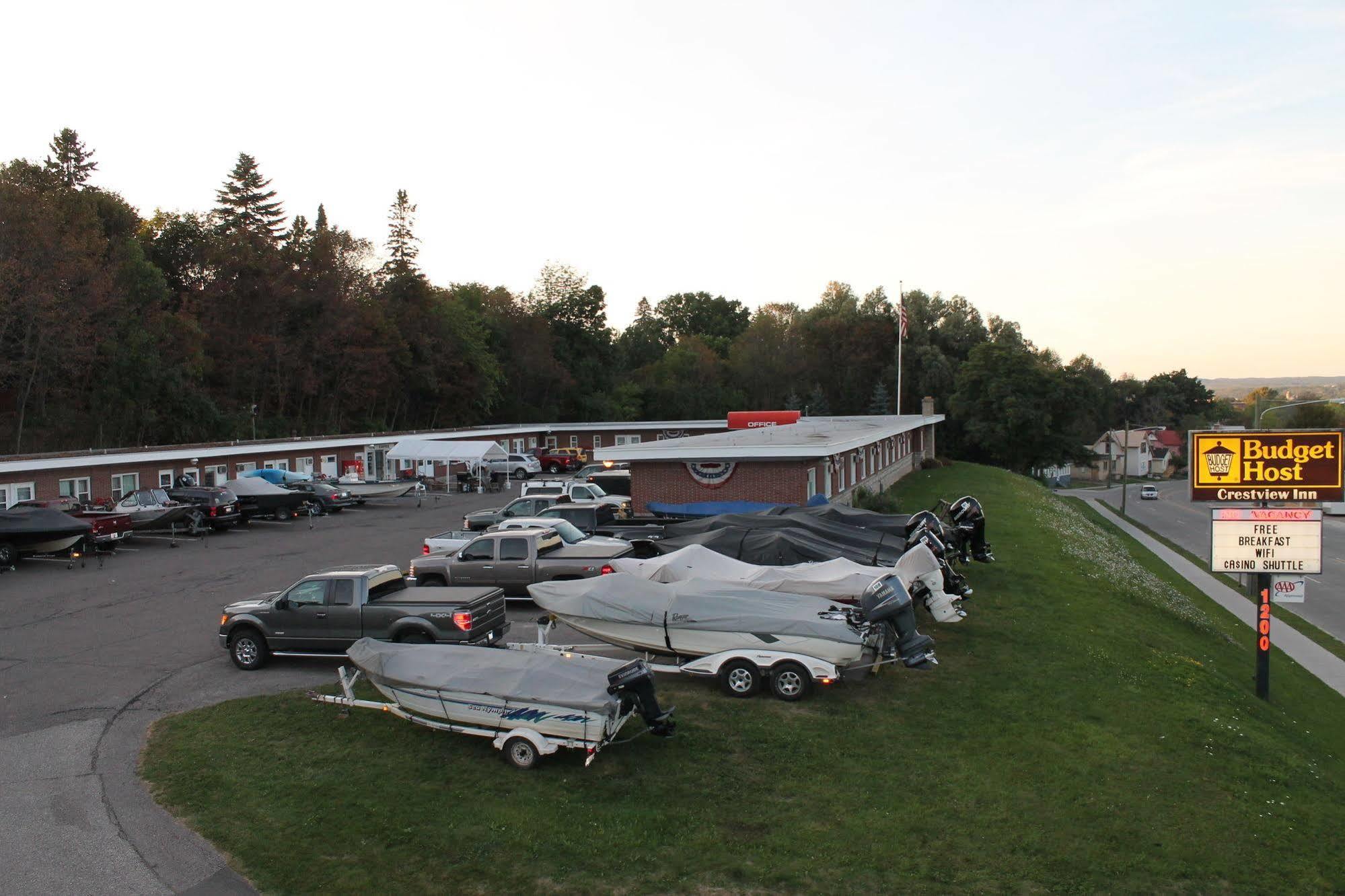 Budget Host Crestview Inn Sault Ste. Marie Exterior photo